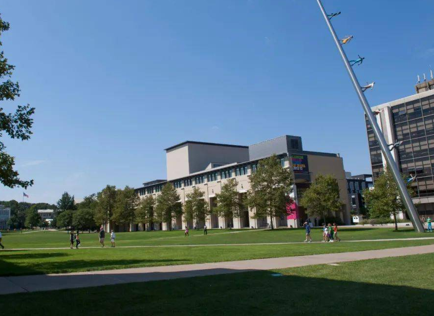 去美国卡内基梅隆大学留学有什么优势？